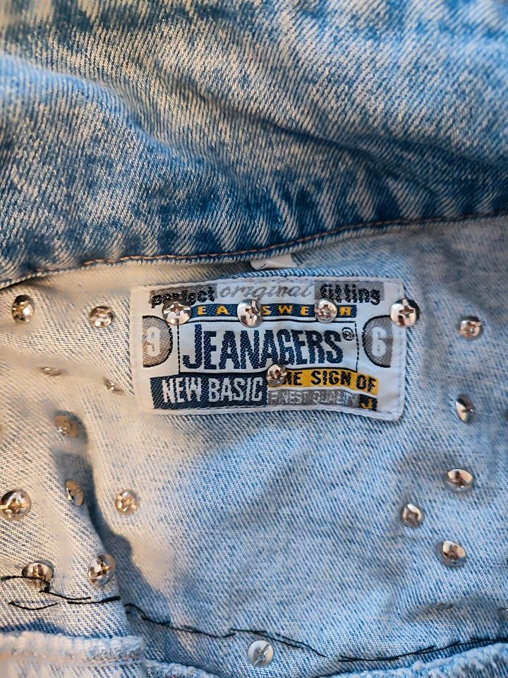 Punk Punkrock Crust Punk Jeansweste Nieten Aufnäher in München