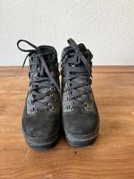LOWA Wander-/Trekkingschuhe in Gr. 38 mit Gore-Tex Hamburg-Nord - Hamburg Winterhude Vorschau