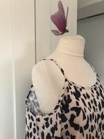 Süßes Damen Sommer Kleid Gr M 40 von SHEIN neu ungetragen ! Hessen - Bad Homburg Vorschau