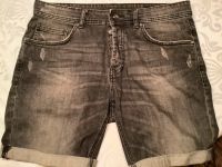 Jeans Shorts Größe S, Bundweite 45cm Hessen - Oberursel (Taunus) Vorschau