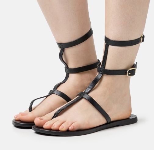 Manebi Sandalen schwarz 39 neu in Saarbrücken