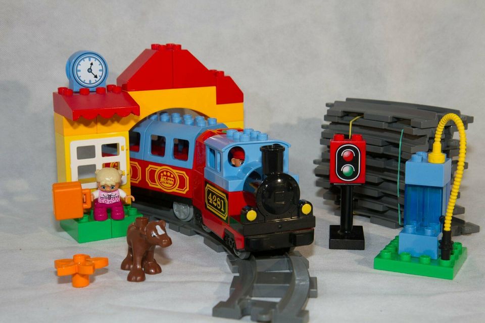 LEGO DUPLO 10507  Eisenbahn Starter Set elektrisch in Mainz