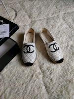 Original Chanel espadrilles sandals Gr. 38 gesteppt Hessen - Büdingen Vorschau