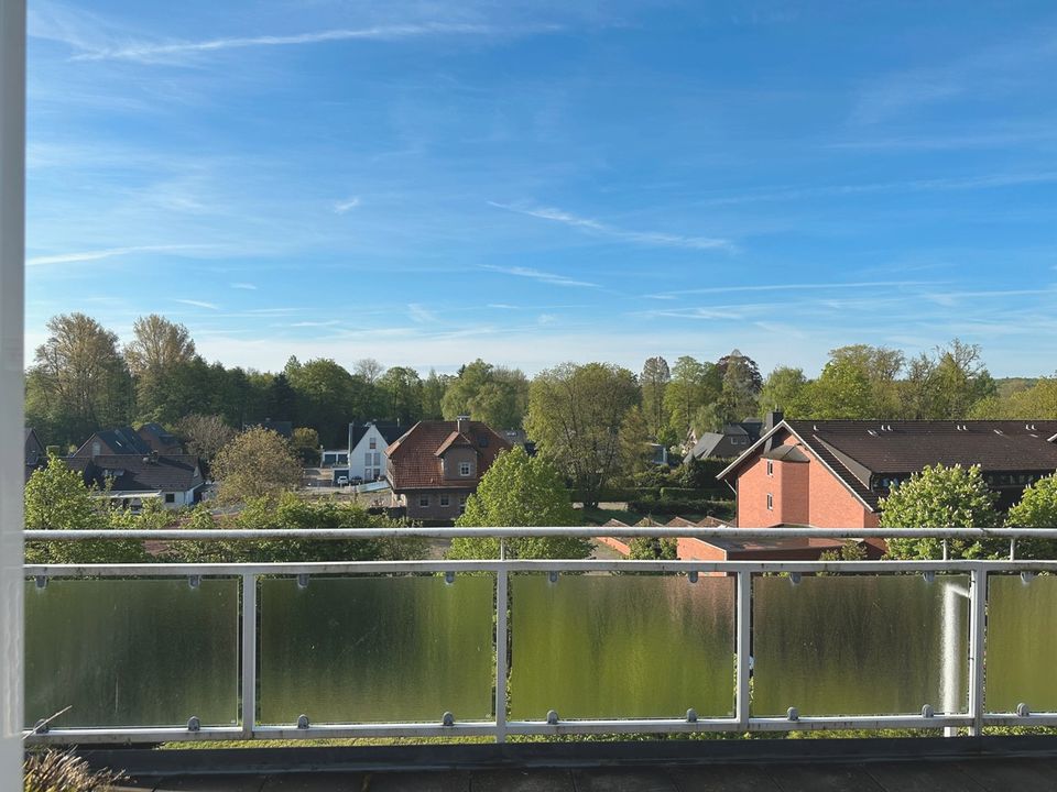 gepflegte Dachgeschosswohnung mit EBK und Dachterrasse in Brüggen in Brüggen