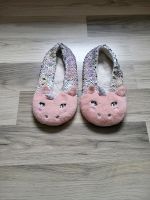 Schuhe ❤️ Hausschuhe Pantoffeln Einhorn Mädchen Gr. 35 / 36 Bochum - Bochum-Südwest Vorschau