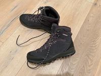 Lowa Wanderschuhe Damenschuhe Trekking Wandern Blau / rosa 39.5 Nordrhein-Westfalen - Wermelskirchen Vorschau