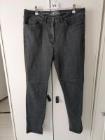 Raphaela by Brax Hose Jeans Jeanshose Gr 44 BRAX Nordrhein-Westfalen - Wetter (Ruhr) Vorschau