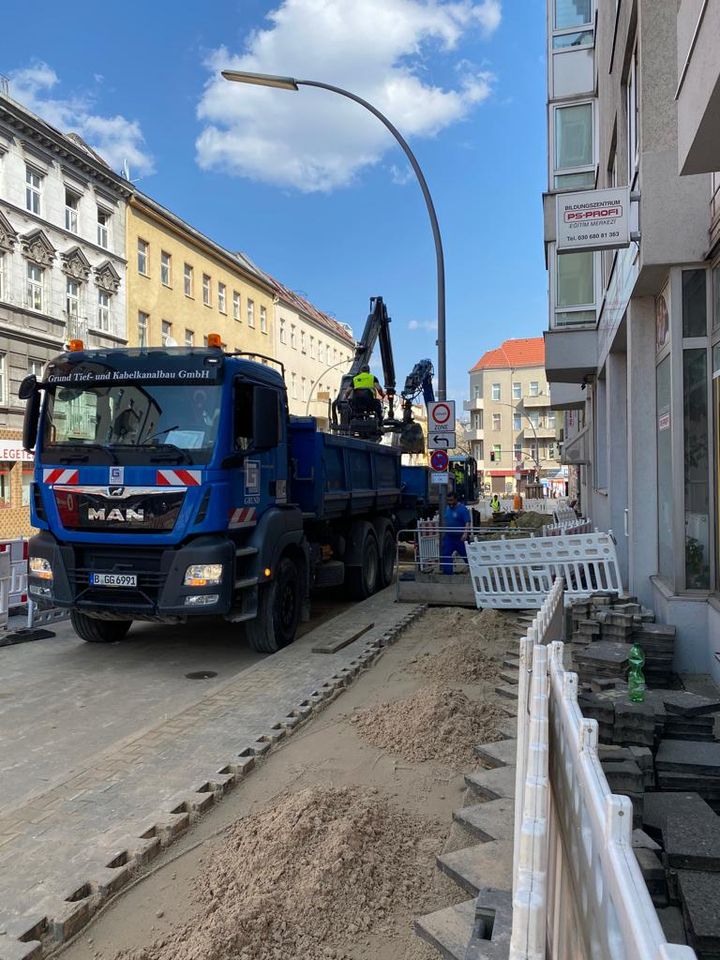 LKW-Fahrer (m/w/d) (CE) mit Ladekranerfahrung in Berlin