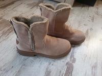 Damenschuhe Stiefel gefüttert gr. 39 nagelneu Thüringen - Stadtroda Vorschau