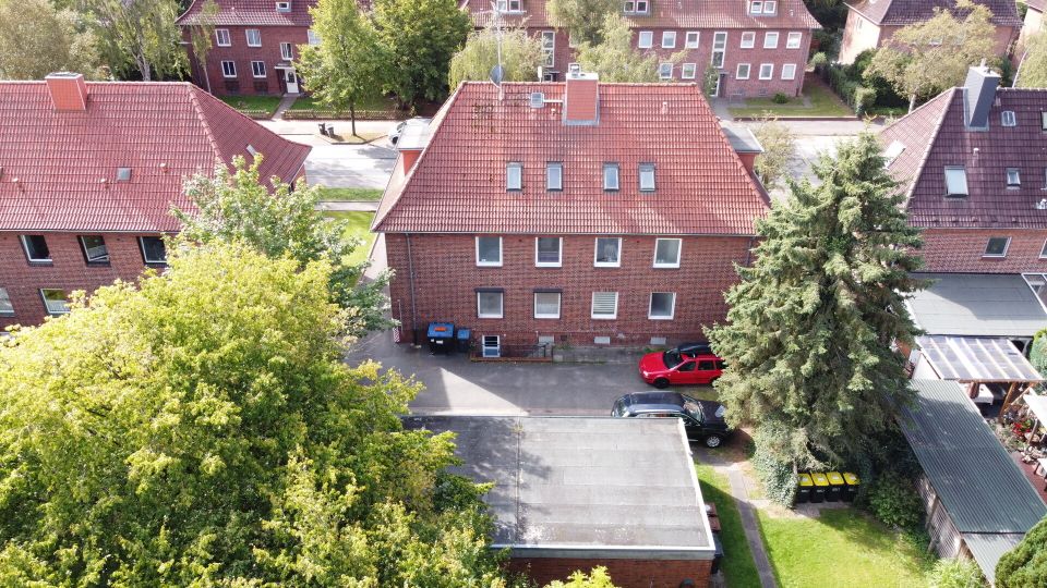 Mehrfamilienhaus mit sechs Wohneinheiten und potentiellem Baugrundstück für ein Doppelhaus in Rendsburg