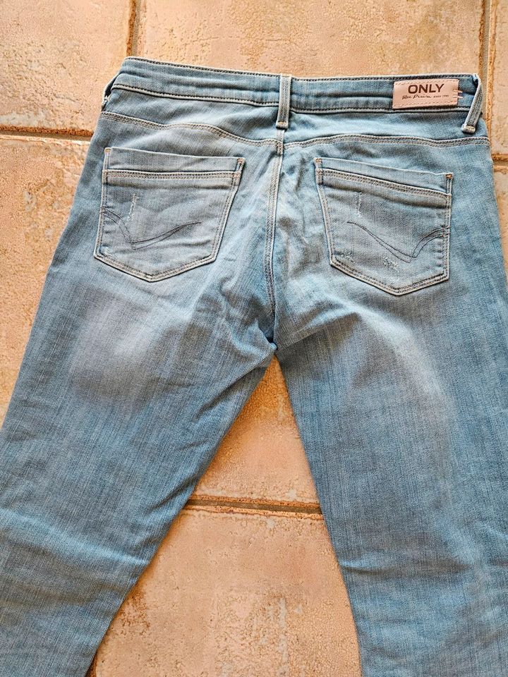 Jeans lang blau Gr. 27/30 Only - wenig getragen, noch top in Riesa