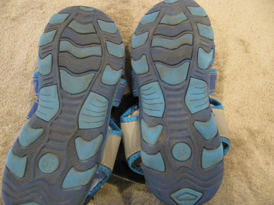 Sandalen blau Gr. 37 in Wrestedt