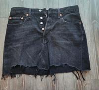 Rock Jeansrock Levis used Weite 28 schwarz Hessen - Gelnhausen Vorschau