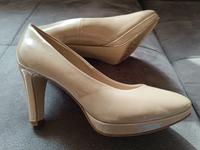 Graceland Pumps, beige, Absatzhöhe 9,5 cm, Plateauabsatz, Gr. 40 Thüringen - Burgwalde Vorschau