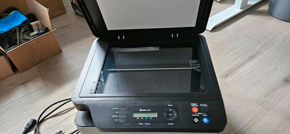 Farb-Laser-Multifunktionsdrucker Samsung  Xpress C-460W in Kerpen