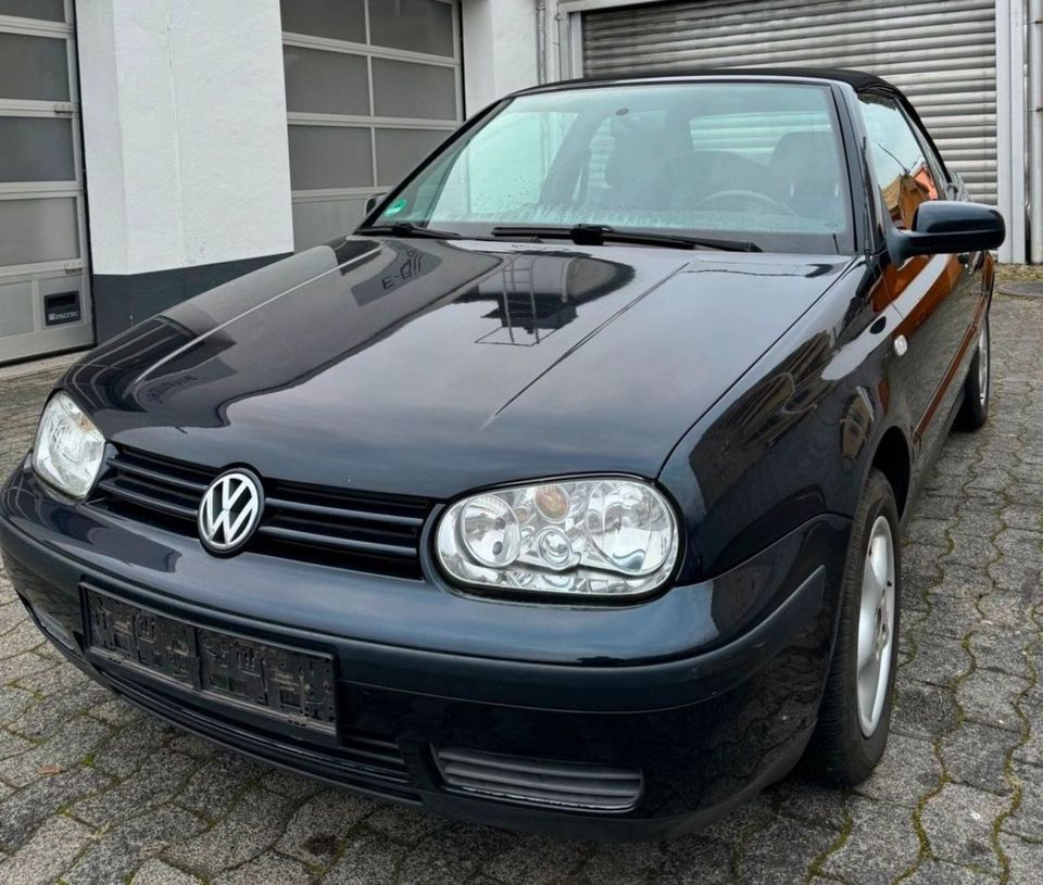 VW Golf 4 Cabrio *1.6 Benziner,  TOP Zustand in Langen (Hessen)