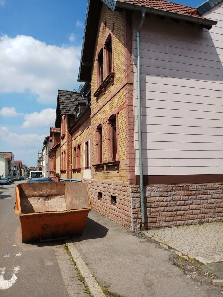 Mehrfamilienwohnhaus in der Beethovenstraße-Spiesen-Elversberg. in Spiesen-Elversberg