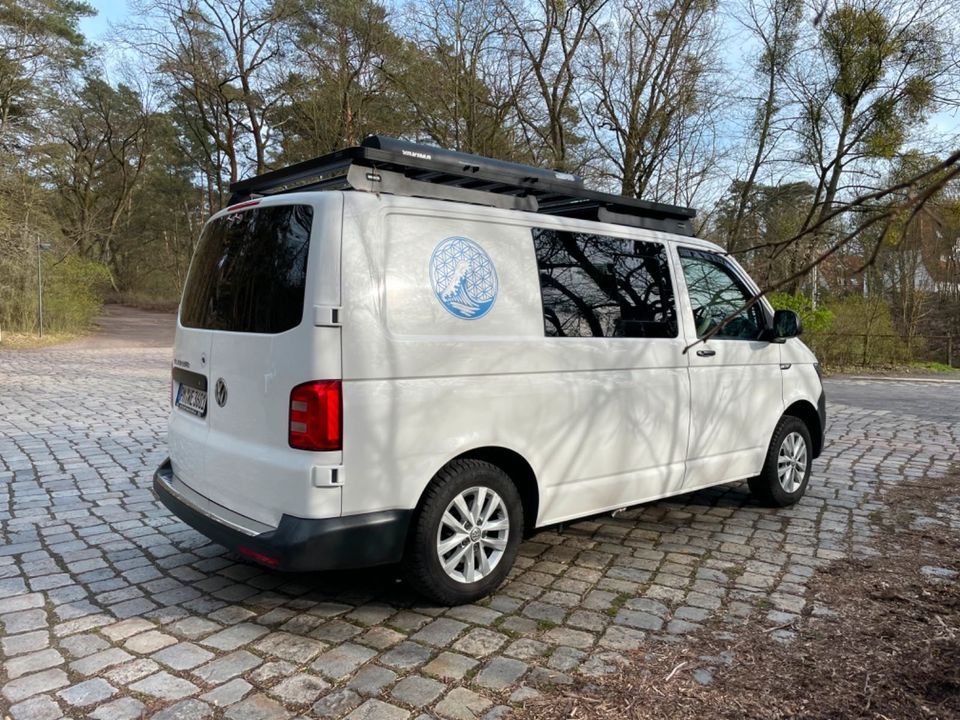 VW T6 Autark Midi Camper Bulli ähnlich California in Berlin