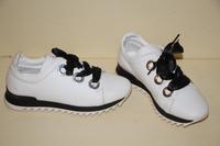 Sneaker G. K. Mayer G.K.M. Gr. 38 echtes Leder weiß NP 140€ Niedersachsen - Jork Vorschau
