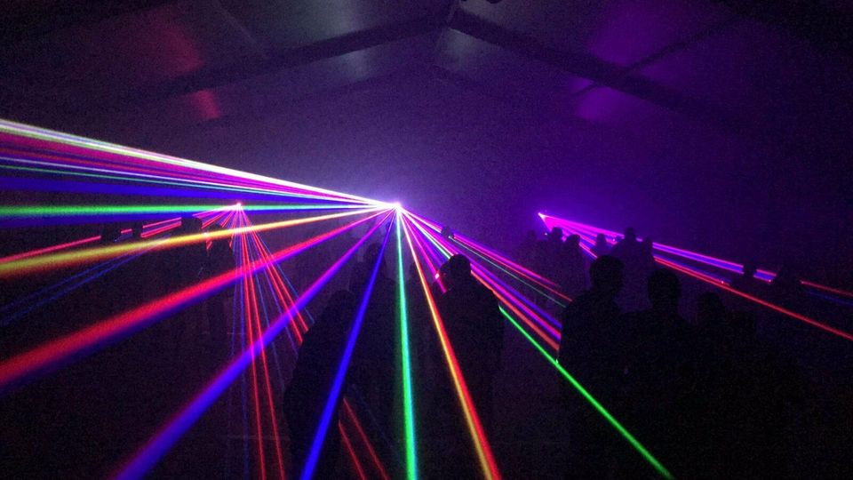 Lasershow für Hochzeiten, Firmenfeiern und andere Veranstaltungen in Eisenhüttenstadt