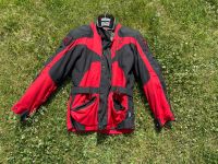 Dainese Motorrad Jacke Gore Tex Regenjacke Gr 48 in rot Sachsen-Anhalt - Halle Vorschau