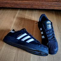 Adidas Superstar Sneaker | Schwarz Weiß | EU45+1/3 | Neu Hessen - Kelkheim Vorschau