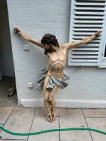 Jesus aus Holz handbemalt 130cm x 120cm Neuhausen-Nymphenburg - Neuhausen Vorschau