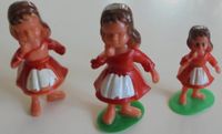 Ü-Ei-Figur Mädchen in Rot Weiß 1978 Bayern - Langquaid Vorschau