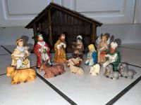 Aufwendig gestaltete Weihnachtskrippe mit Porzellanfiguren Bayern - Kahl am Main Vorschau