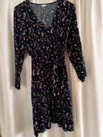 Kleid von Vila, dunkelblau *1a* Bayern - Altmannstein Vorschau