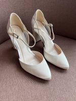 Brautschuhe / Hochzeitsschuhe - Ivory Satin Größe 37 Bayern - Aurach Vorschau