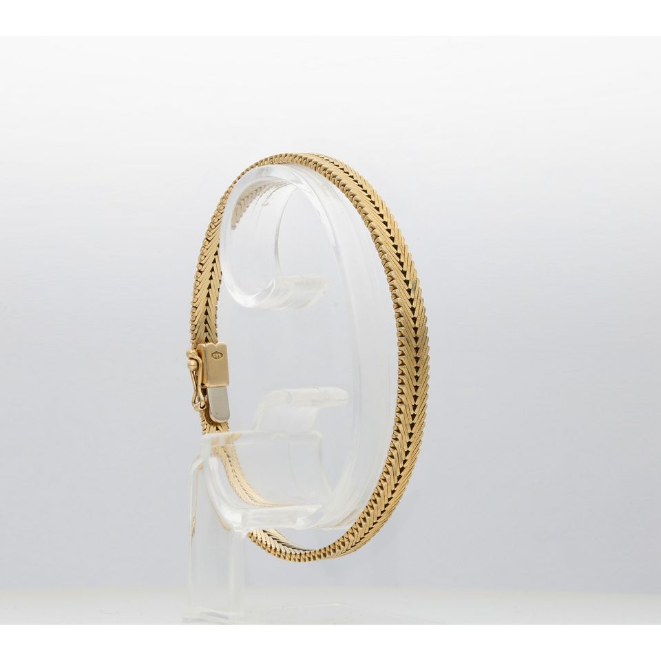 GOLD ARMBAND 14k 585 20,3cm L 0,5cm B 18,92g GG AU in Berlin