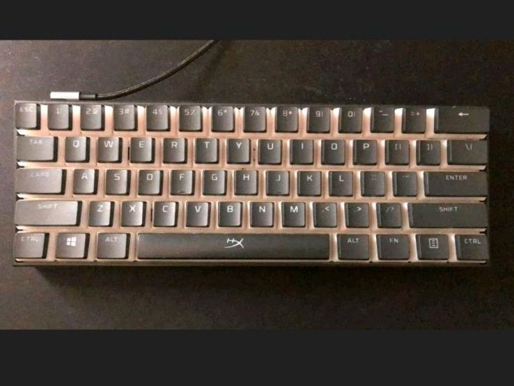 Anne Pro 2 60 % keyboard mechanische Tastatur Obinslab Bluetooth in Weyhausen