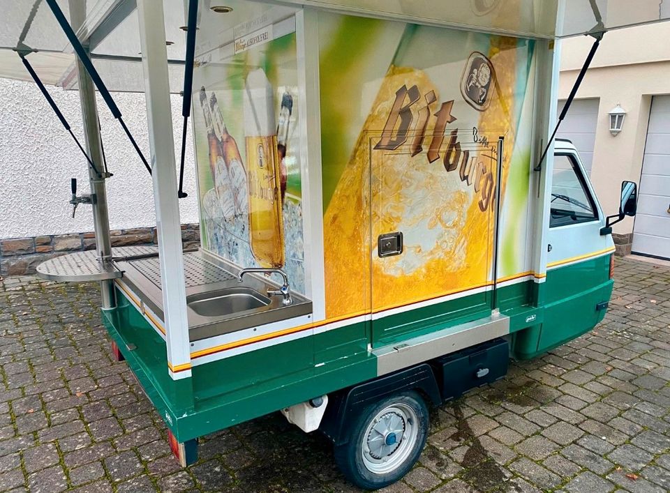 Bier Ape, Ausschankwagen, Bierbrunnen, Zapfanlage, Bierwagen in Winningen