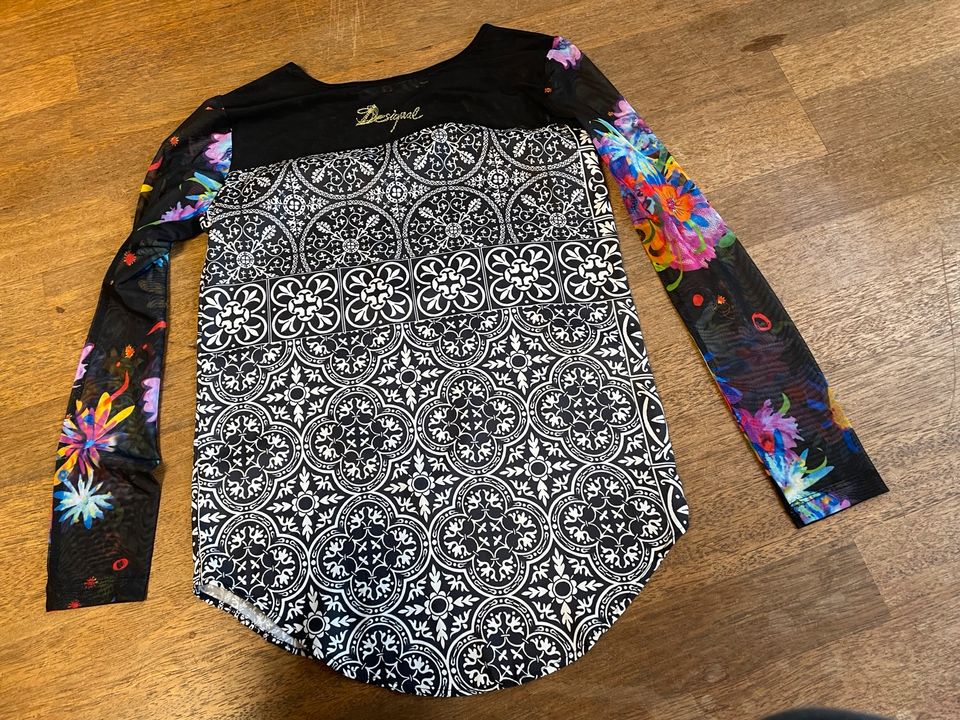 Desigual Shirt  Mesh Gr.XS in Nürnberg (Mittelfr)