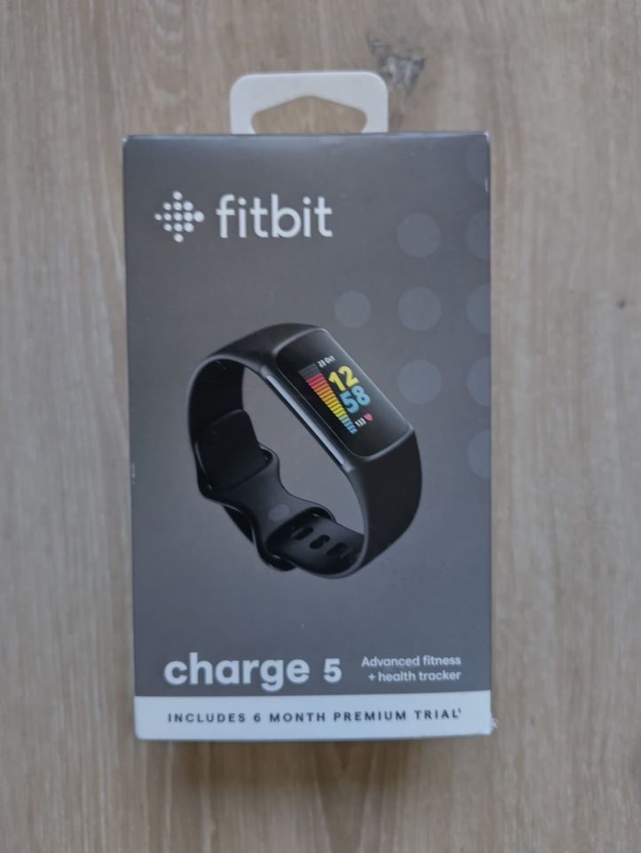 Fitnesstracker Fitbit Charge 5 Schwarz in Hamburg