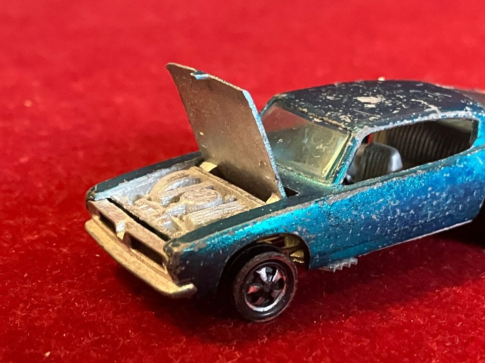 Hot Wheels Redliner Plymouth Custom Barracuda, ca 1:60 in Regensburg