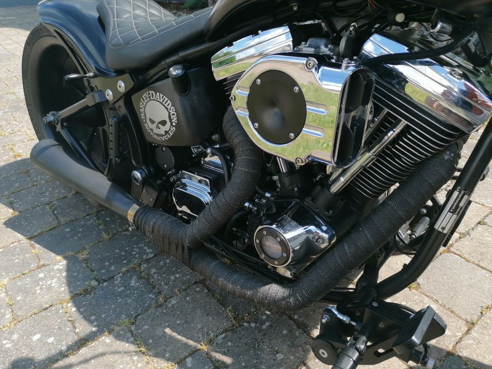 Harley Davidson Fat Boy Custom Umbau in Heuchlingen