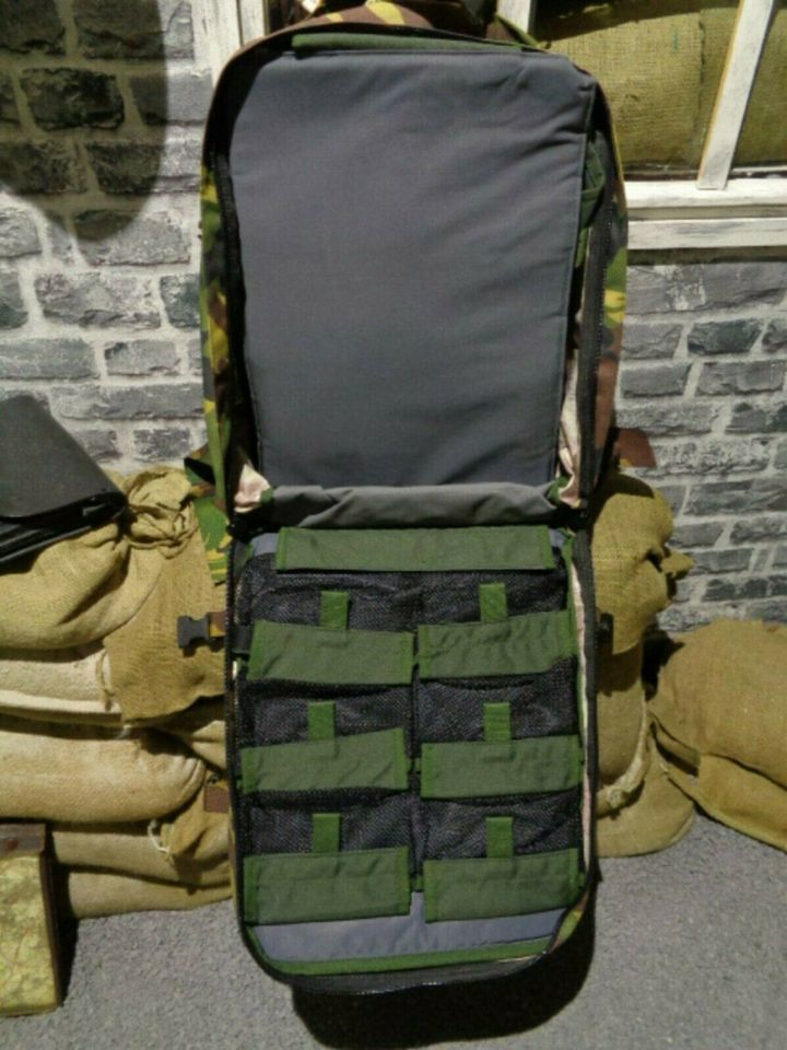 Orig.NL Armee Combat First Responder Tactical Medic Bag DPM in Herzogenrath