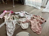 Baby Bodys Paket Größe 62/68 Niedersachsen - Wilhelmshaven Vorschau