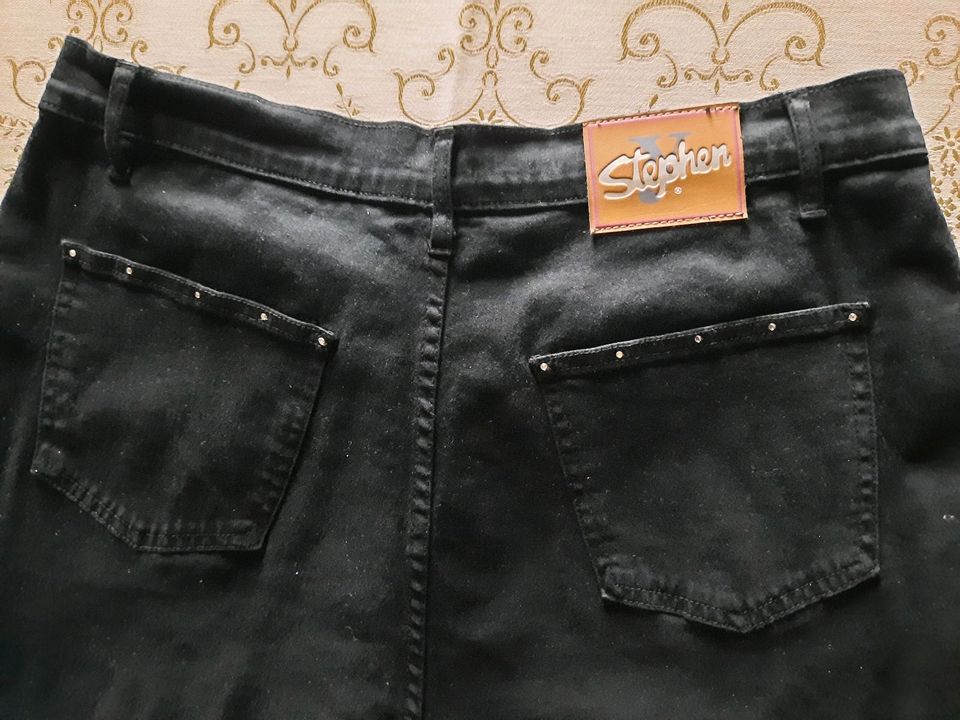 Jeans schwarz Damen Gr. 32 in Bremerhaven