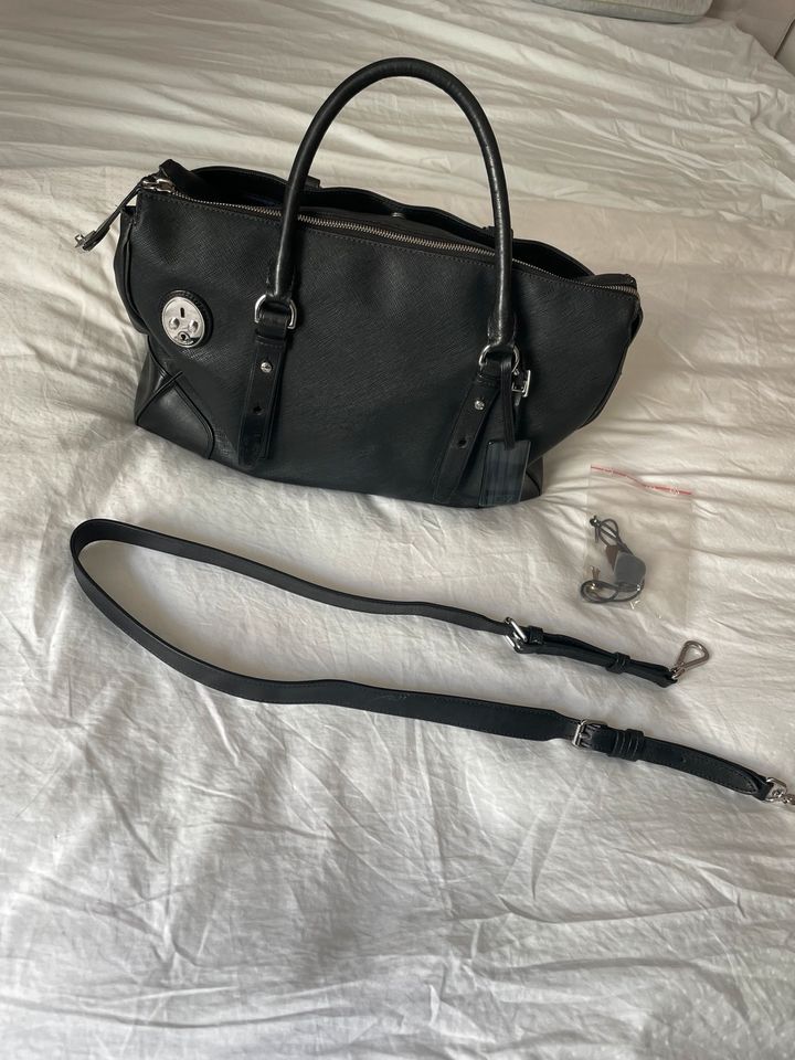 TUMI Damen Laptoptasche / Handtasche Leder in München