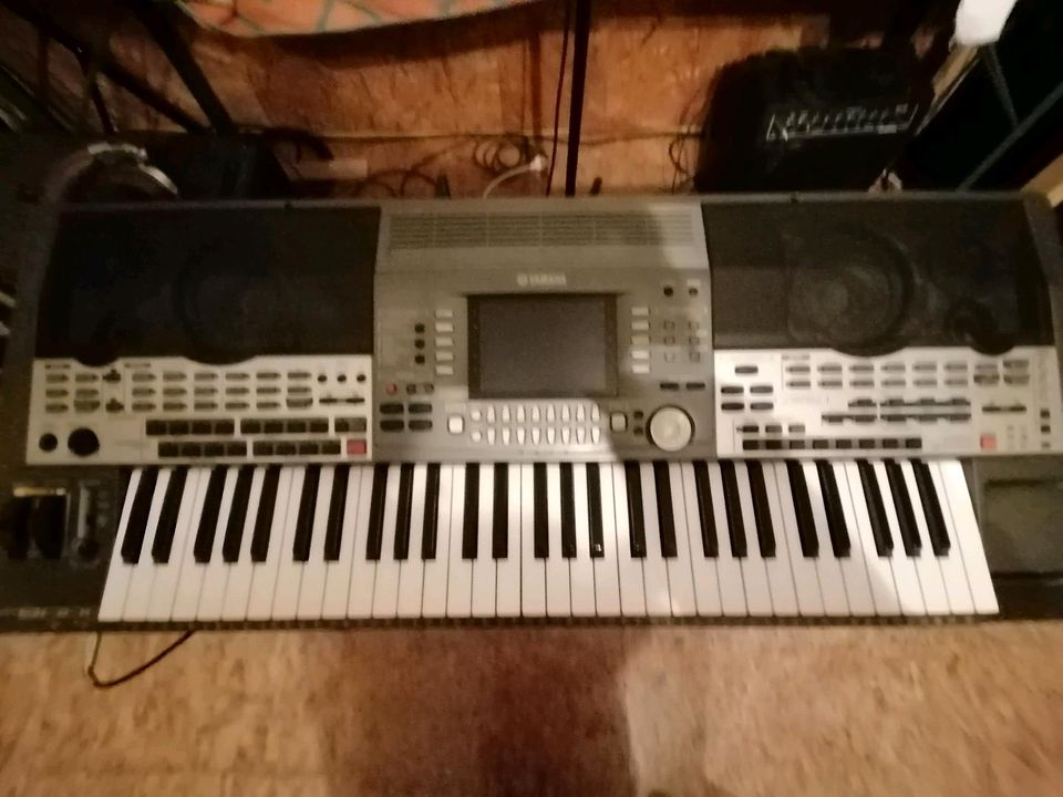Yamaha psr 9000 Keyboard in Otzberg
