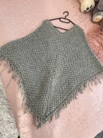 Pullover Poncho Damen Nordrhein-Westfalen - Arnsberg Vorschau