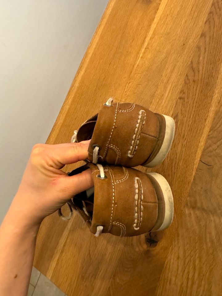 Verschiedene Schuhe 36 - New Balance Toms Timberland in Aachen