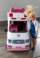 Krankenwagen Barbie 2 in 1 Mattel Bayern - Weiden (Oberpfalz) Vorschau