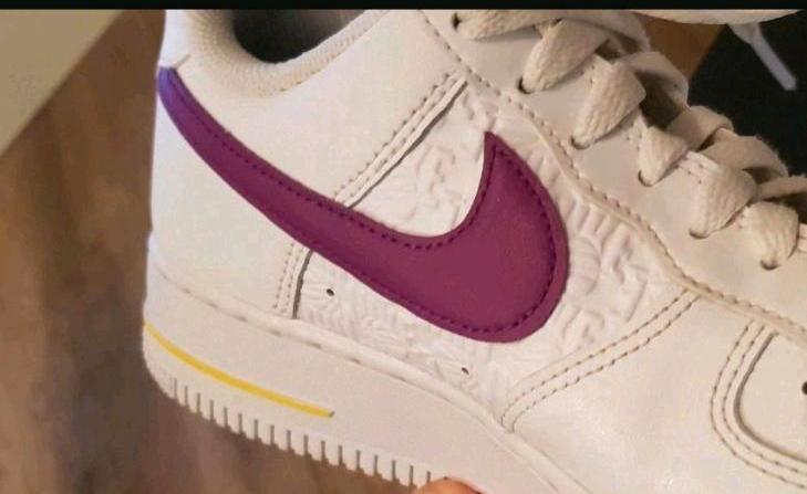 nike air force 1 wild berry  yellow ausverkauft gr 39  Tausch in Rheinfelden (Baden)