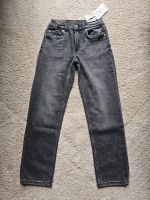 Neu! ZARA Jeans, schwarz / grau, Gr. 152 Nordrhein-Westfalen - Langenfeld Vorschau
