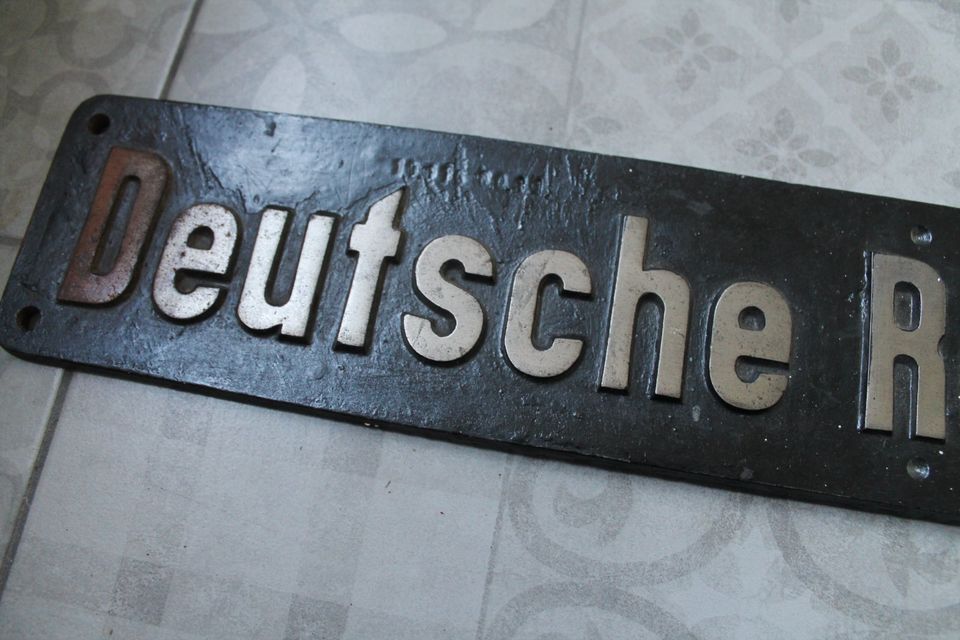 Lokschild Deutsche Reichsbahn Guss in Lieberose