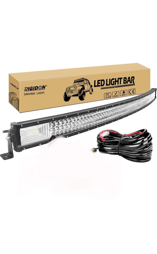 52 Zoll 132 cm 675W gebogene led lichtleiste mit 12v kabelbaum in Wuppertal